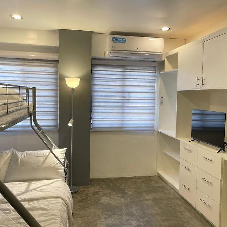 Crib 252 Subic Bayアパートホテル エクステリア 写真