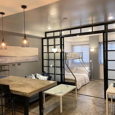 Crib 252 Subic Bayアパートホテル エクステリア 写真