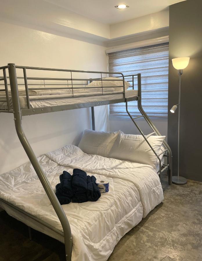 Crib 252 Subic Bayアパートホテル エクステリア 写真